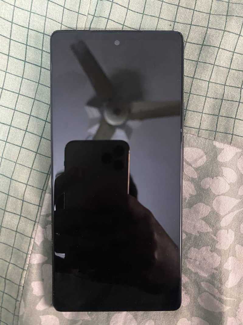 Google pixel 6A 5