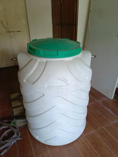 water tank 300 liter
