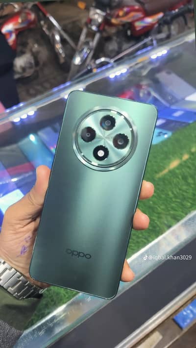 Oppo Reno 12F 12/256