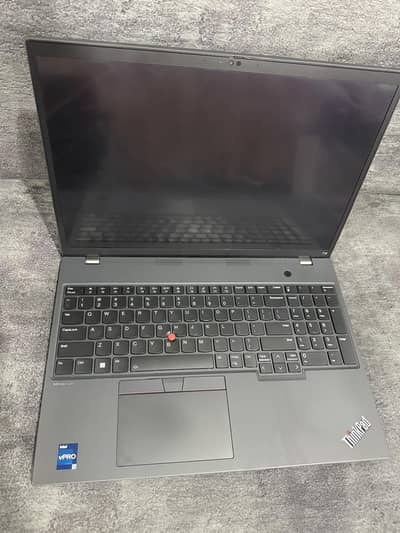 Lenovo ThinkPad T16 Gen 1 – Core i7 13th Gen – 24GB RAM