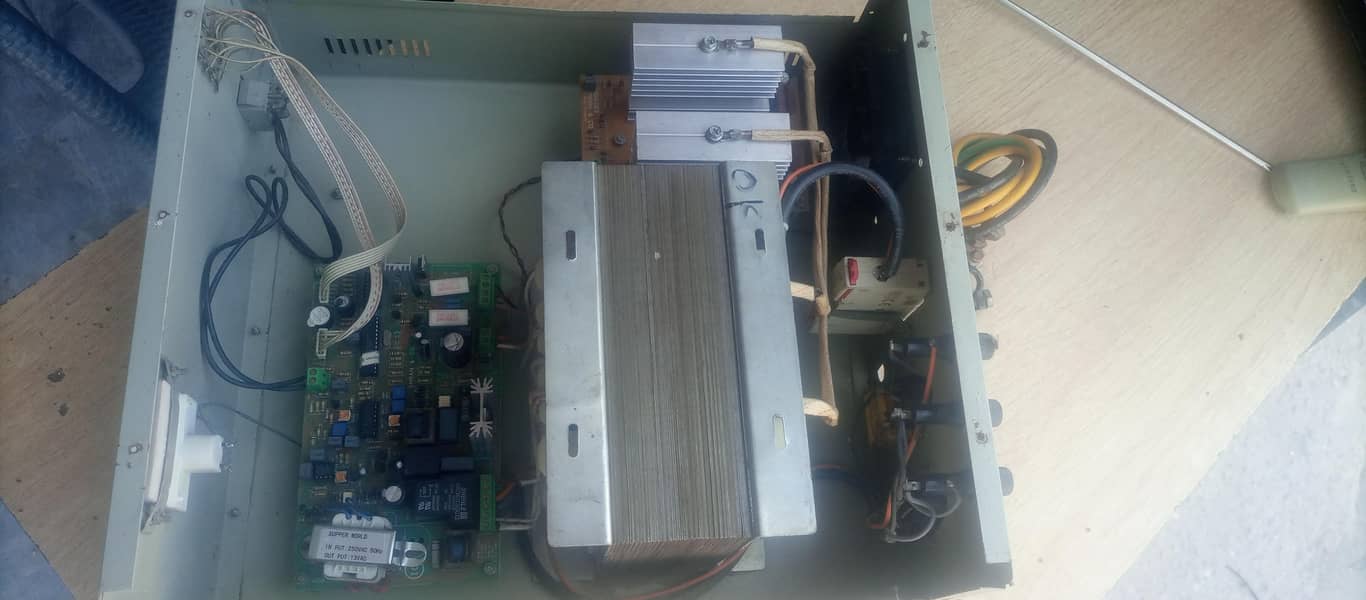 1250w 5