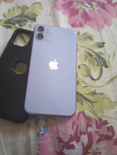 I phone 11 factory unlock 64 gp water pack