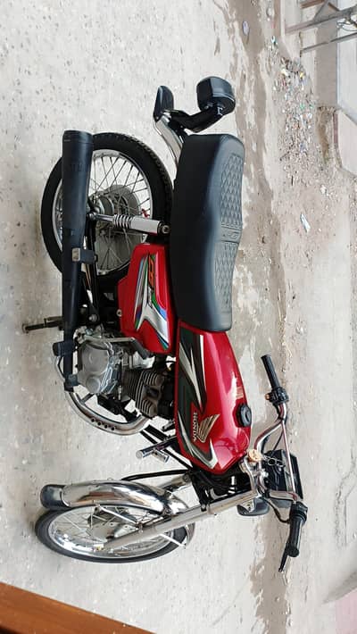 Honda 125 for sale clean and new condition