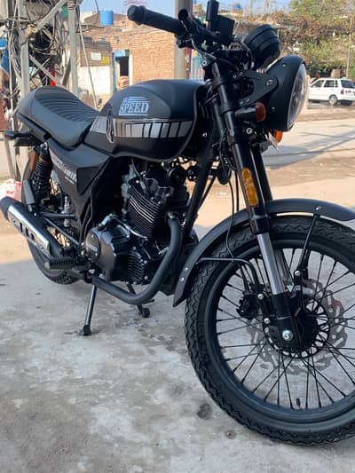 Hi speed infinity SR 150Cc 10/10 condition 1800km mileage