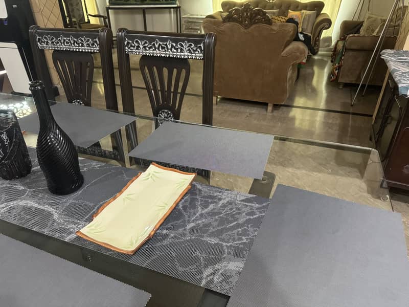 Dining table 4