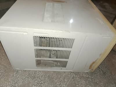 window AC