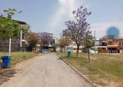 2 kannal commercial plot is available for sale on main bolverd sawan garden