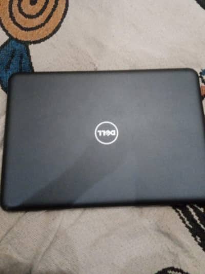 Dell Latitude 3380 RAM 8 GB, ROM 256 GB 7th generation