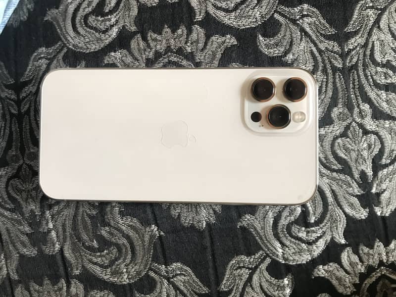 Iphone 12 pro max 0
