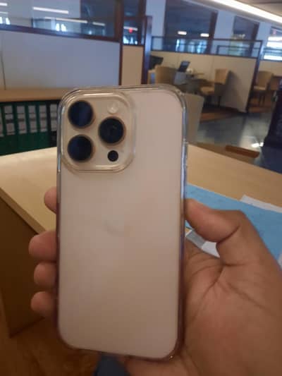 IPhone 16pro (128GB) Desert Titanium