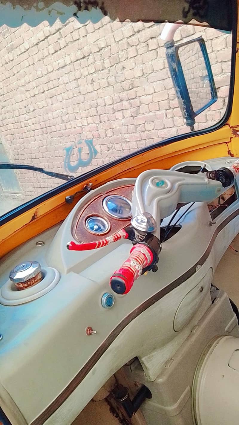 Auto Rickshaw 5