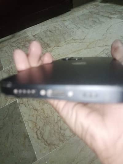 iPhone 12 64gb all oky face id turetone all oky only display msg betry
