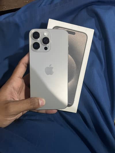 iPhone 15 pro max factory unlock 256gb