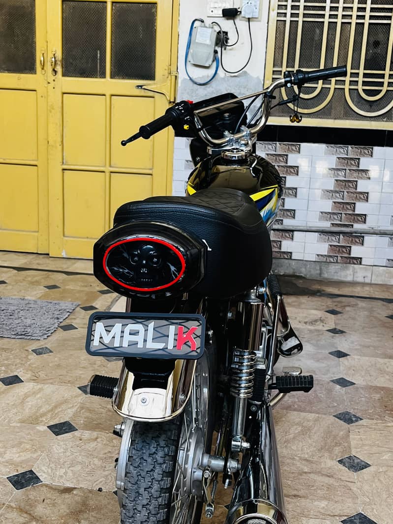 MALIK ALI 4