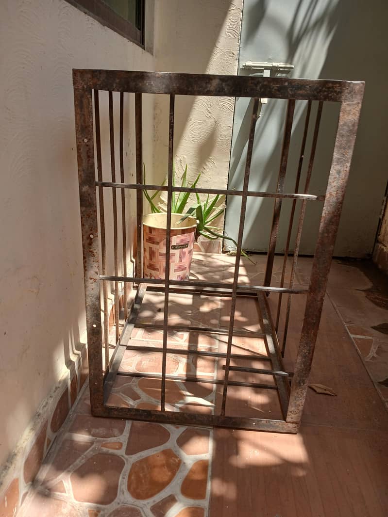 window Ac stand 8