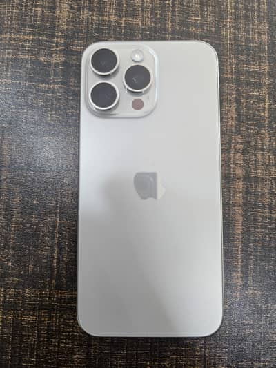 iPhone 15 Pro Max 512GB Natural Titanium