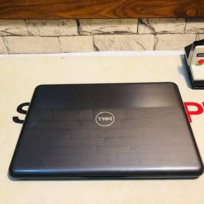 Dell Latitude 3380 RAM 8 GB, ROM 256 GB 7th generation