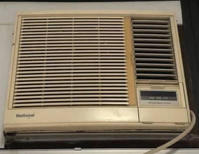 window Ac . 75 ton  Ghr me chala hoa
