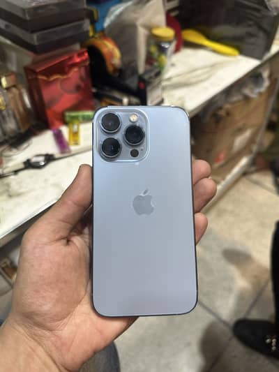I phone 13 pro jv 256 gb