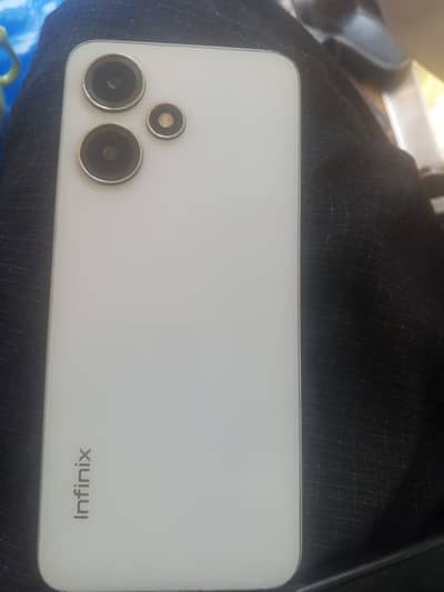infinix hot 30 play 4+4/64  6000 mAH only kit