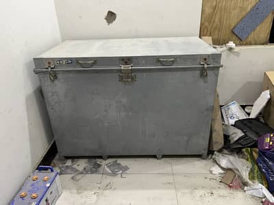 Trunk heavy duty steel