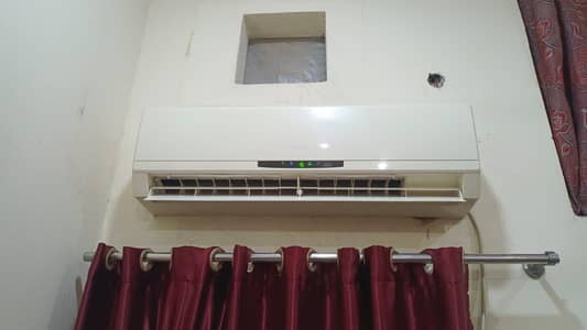 gree ac 1.5 ton cz6 model neet and cleen