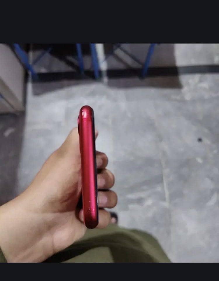 iPhone 11 Jv 6