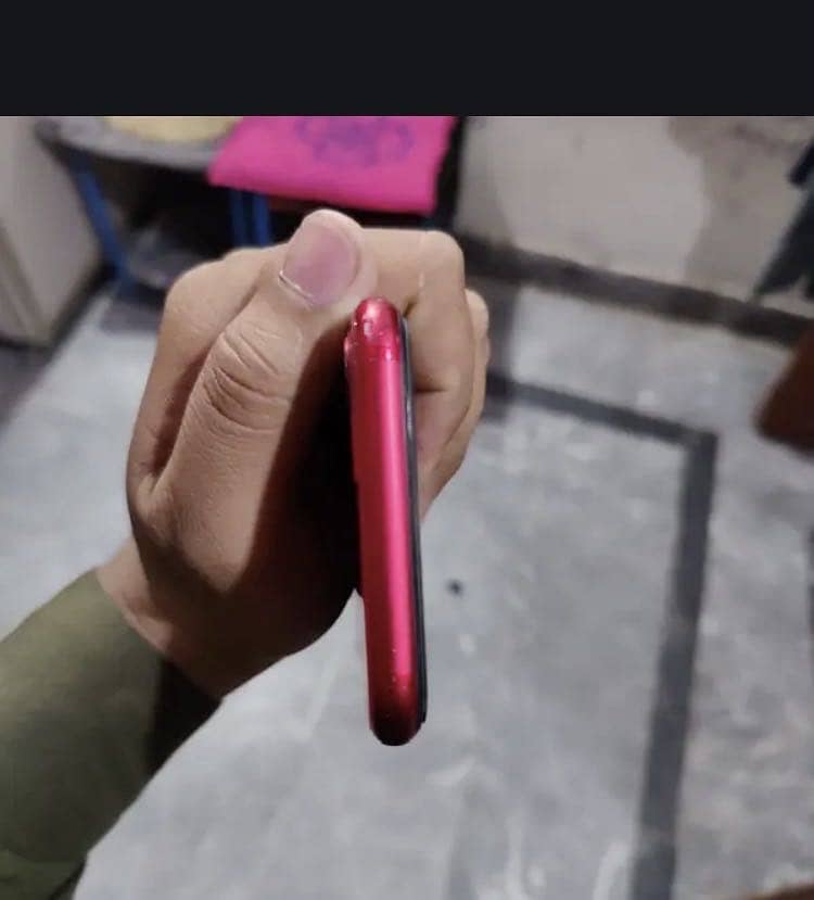 iPhone 11 8