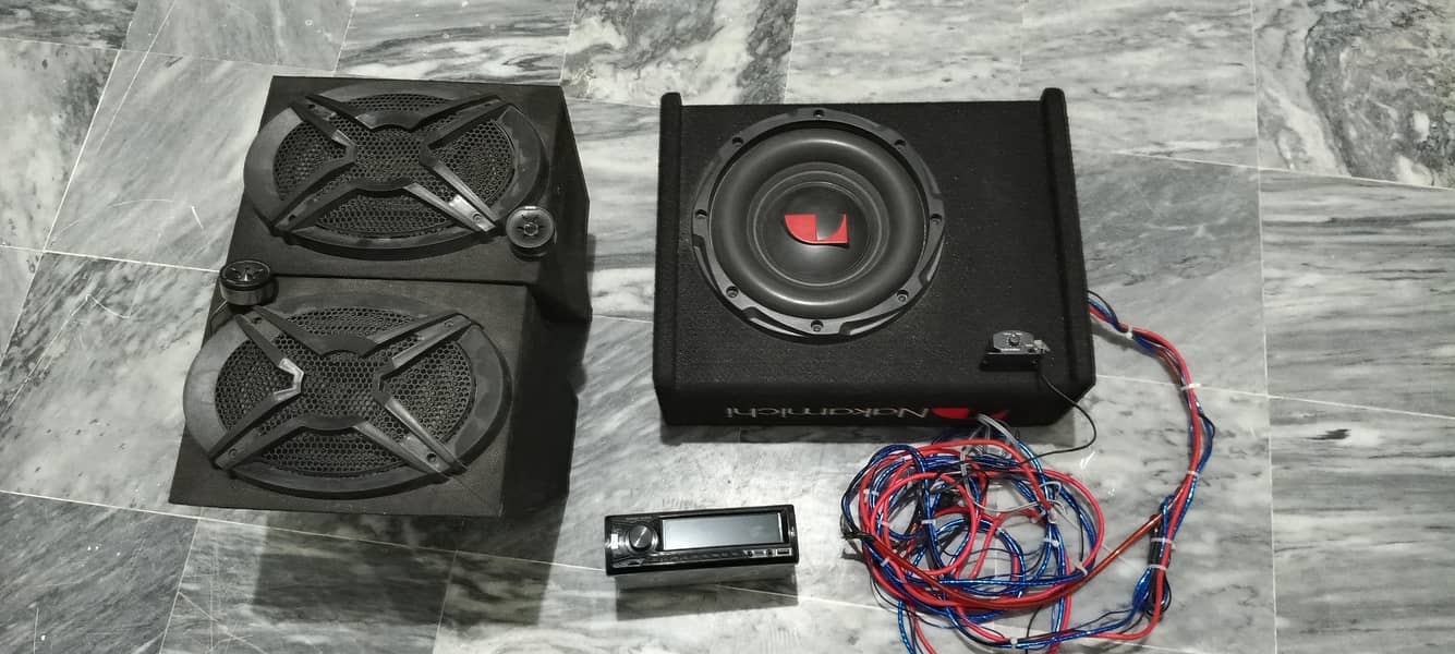 active subwoofer 0