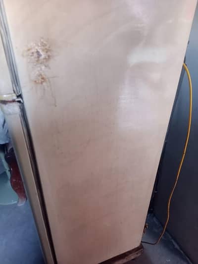 refrigerator