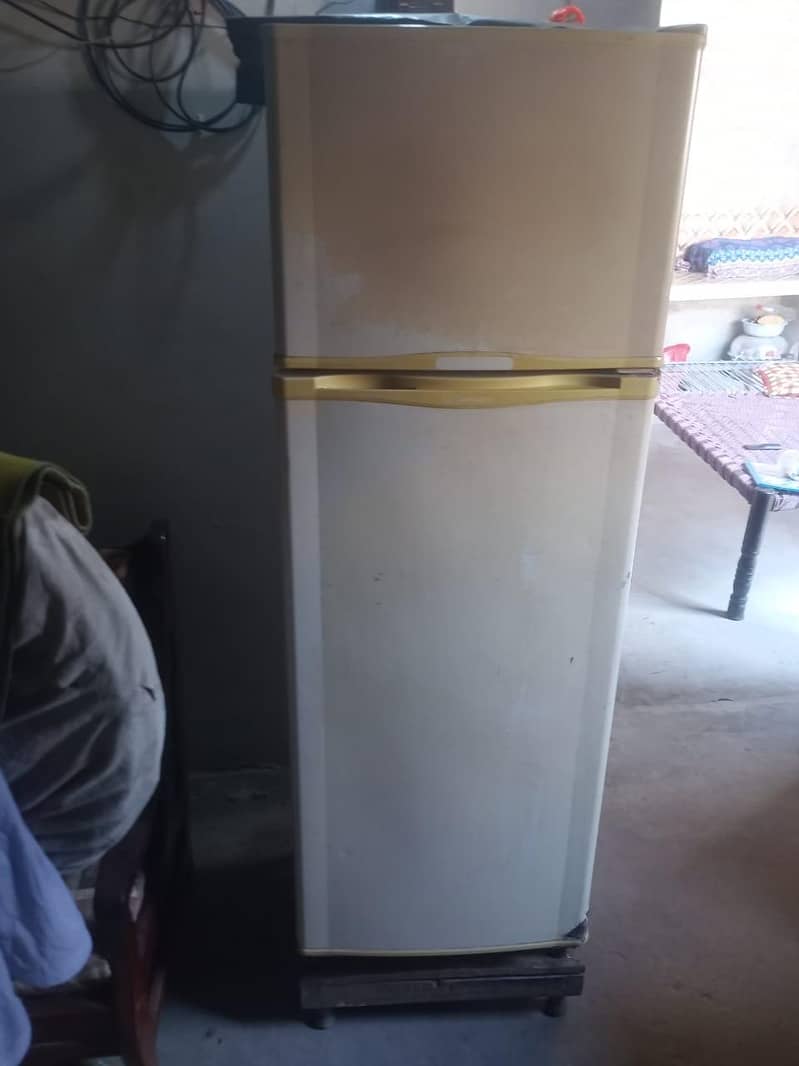 refrigerator 1