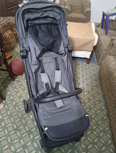 Kinderkraft Nubi 2 stroller in grey