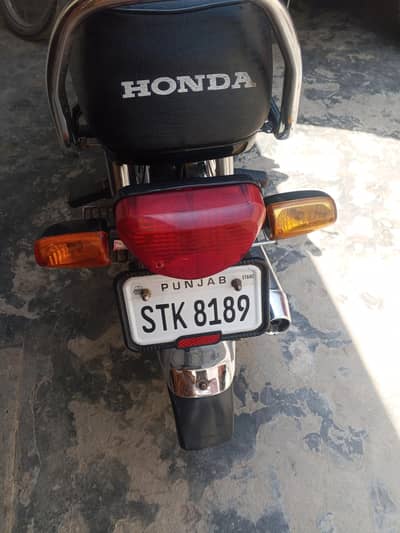 Honda 70Black color