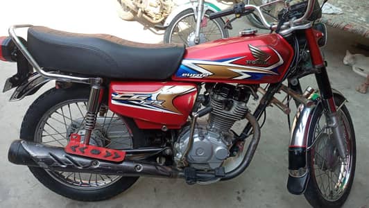 honda 125 20/21 lush condition