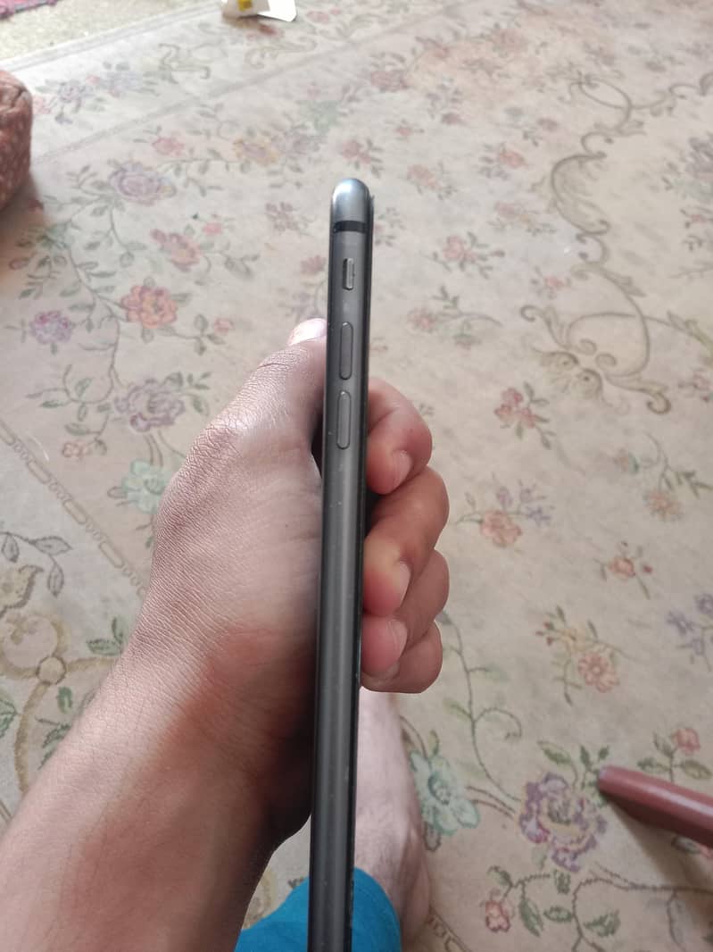 iphone 8 plus 2