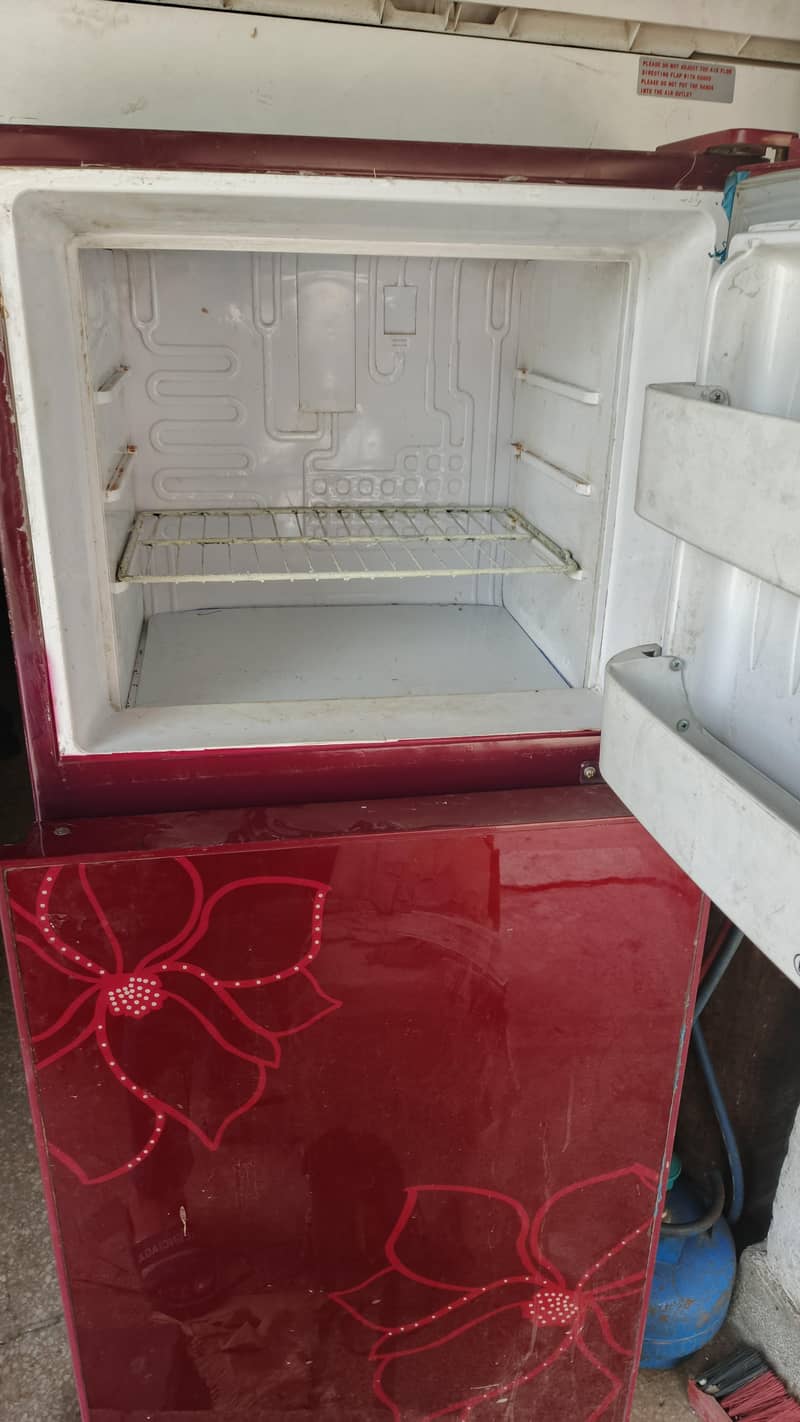 Orient Refrigerator 1
