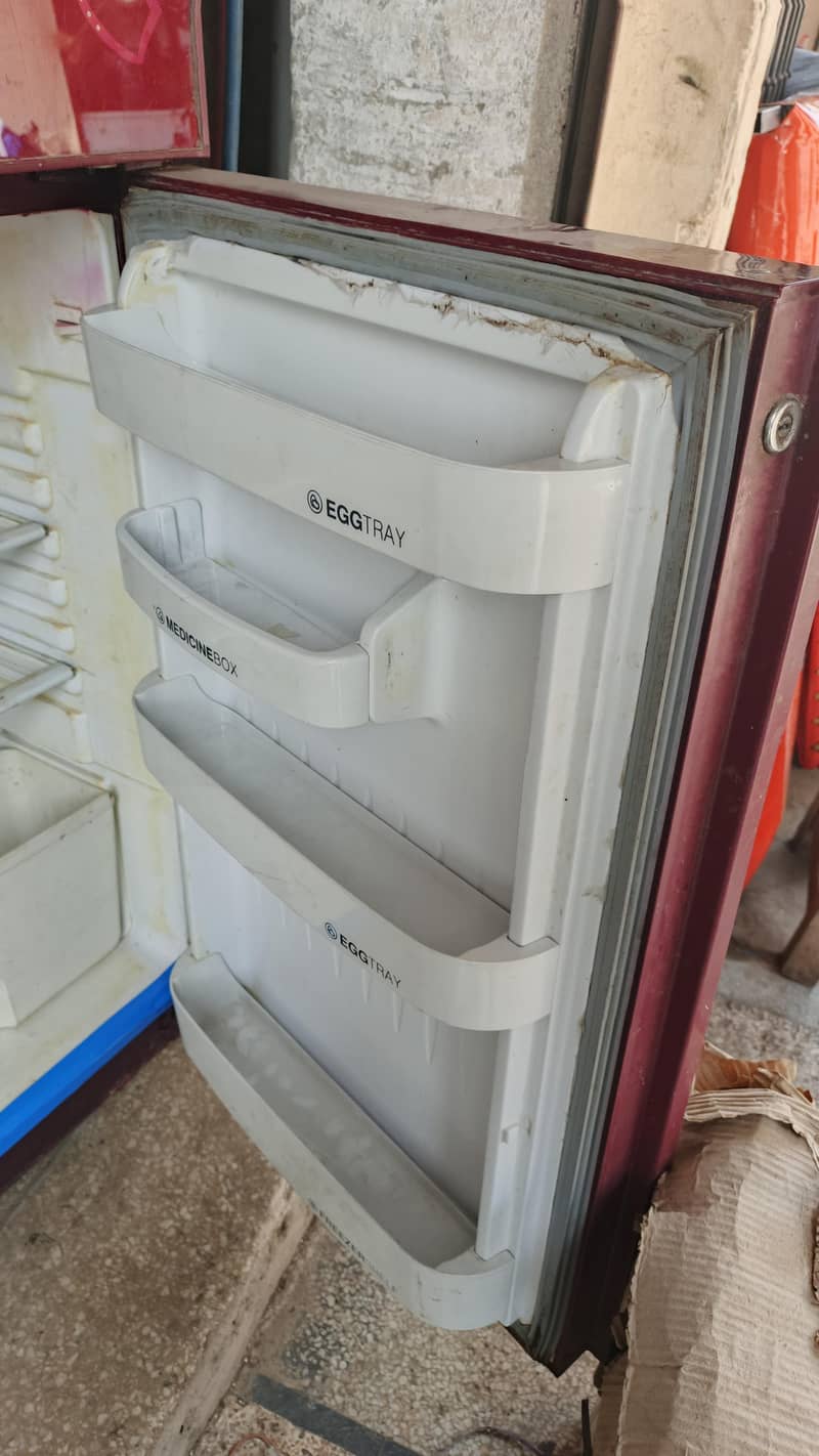 Orient Refrigerator 4