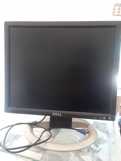LCD 19"