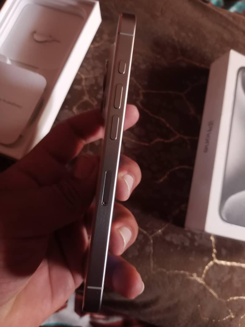iphone 15 pro 5