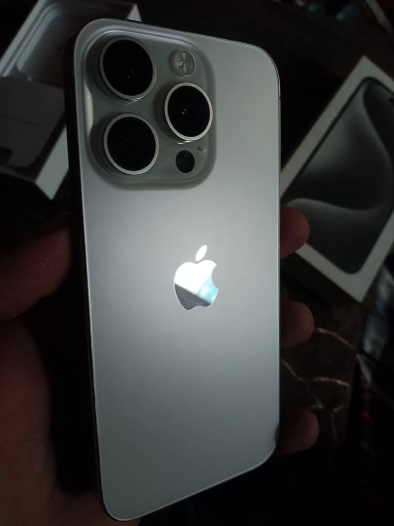 iphone 15 pro 12