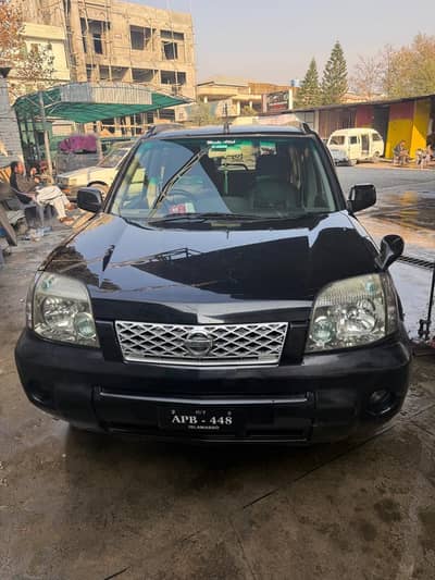 Nissan x trail 2004 model good condition family used