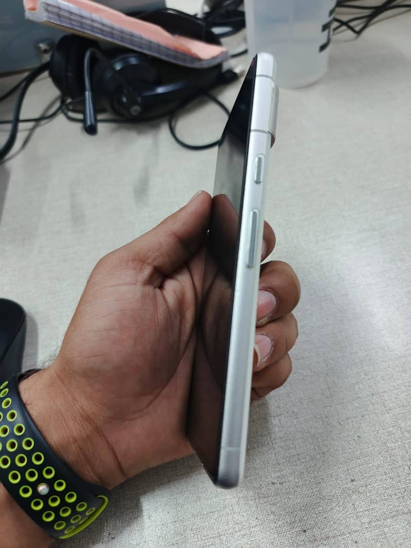 Google Pixel 7 2