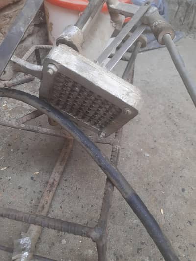AoA Mary pas fast food ka sara saman available ha chula b chips mashen
