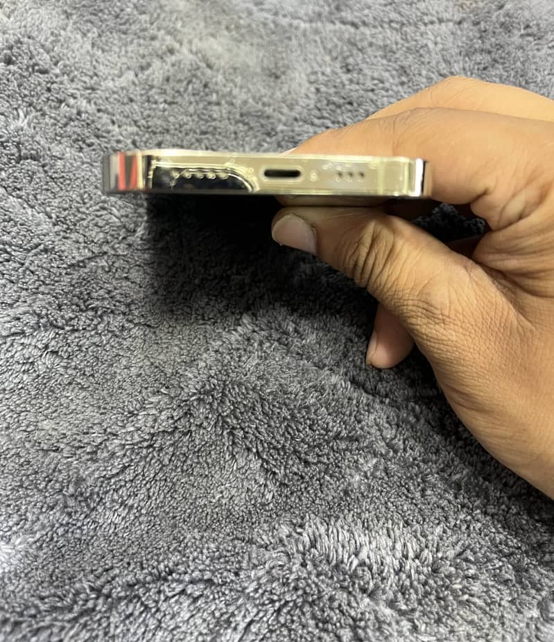 Iphone 14 Pro 2