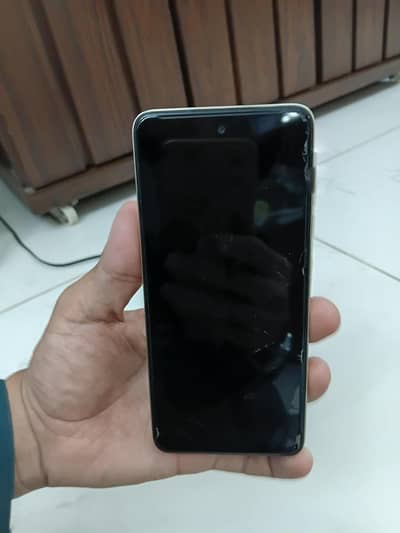Tecno spark 20c