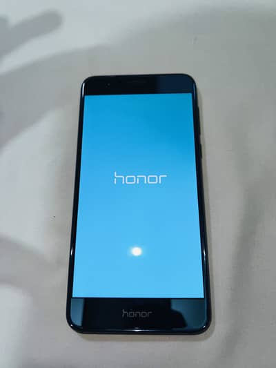 Honor 8 (4/64)