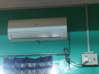 Haier AC 1 Ton for sell
