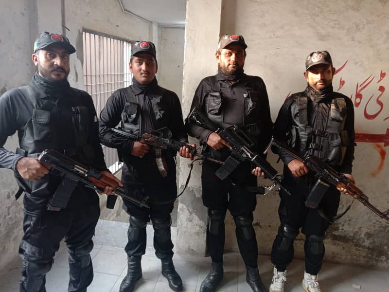 Security Guards , SSG Staff Commandos, Protocol Guards 8