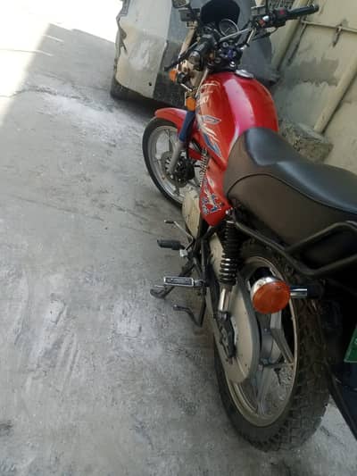 suzuki gs150 se