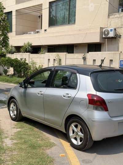 2009/2013 vitz